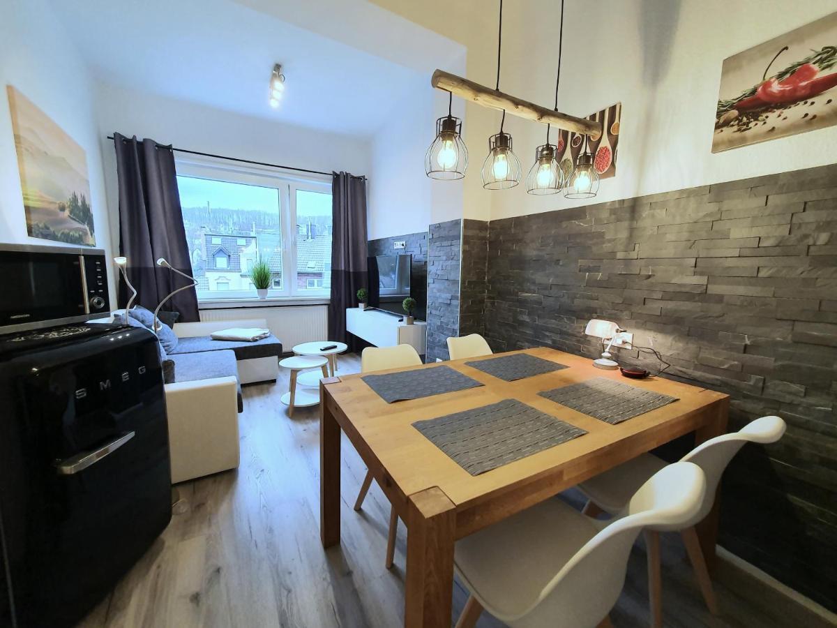 Moderne Wohlfuehloase Zentral In Seenaehe - Pillow Menu, 2 Stk 55" Smart Tvs, Netflix, Disneyplus Uvm Wetter  Extérieur photo