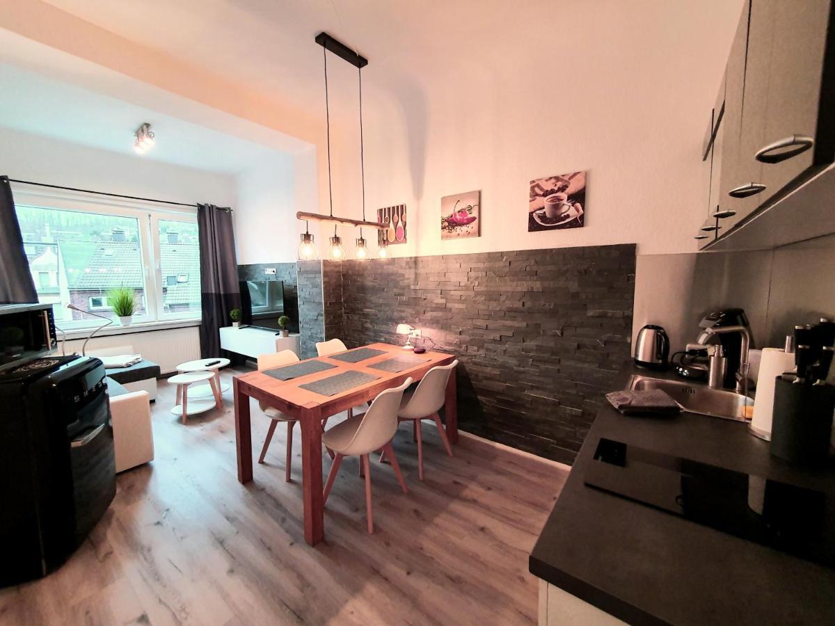 Moderne Wohlfuehloase Zentral In Seenaehe - Pillow Menu, 2 Stk 55" Smart Tvs, Netflix, Disneyplus Uvm Wetter  Extérieur photo